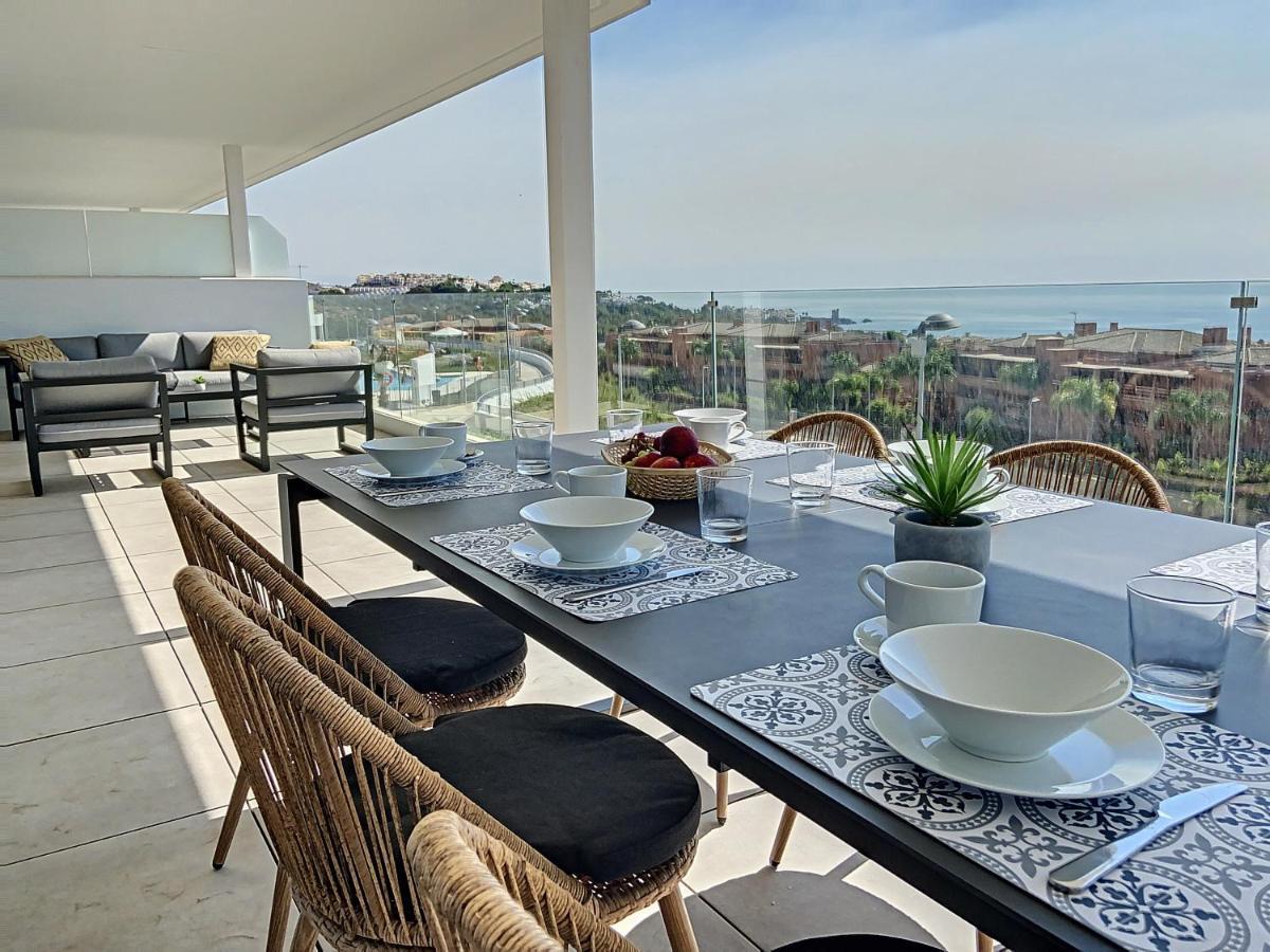 Via Celere 2330 Sea View Apartment Casares Kültér fotó