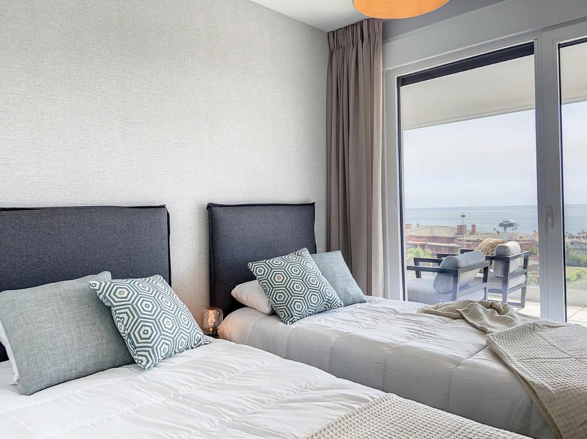 Via Celere 2330 Sea View Apartment Casares Kültér fotó