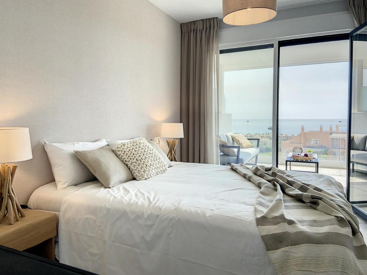 Via Celere 2330 Sea View Apartment Casares Kültér fotó