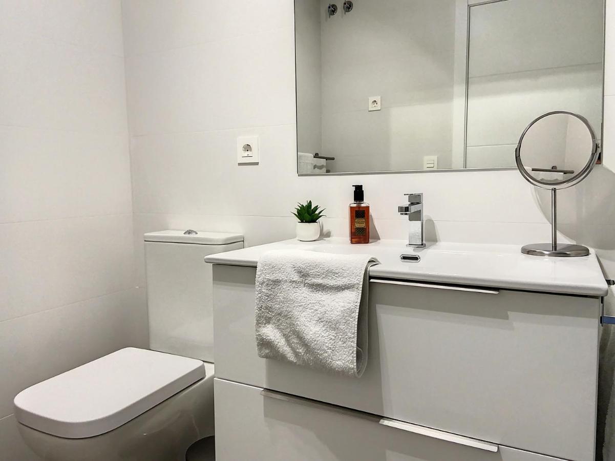 Via Celere 2330 Sea View Apartment Casares Kültér fotó