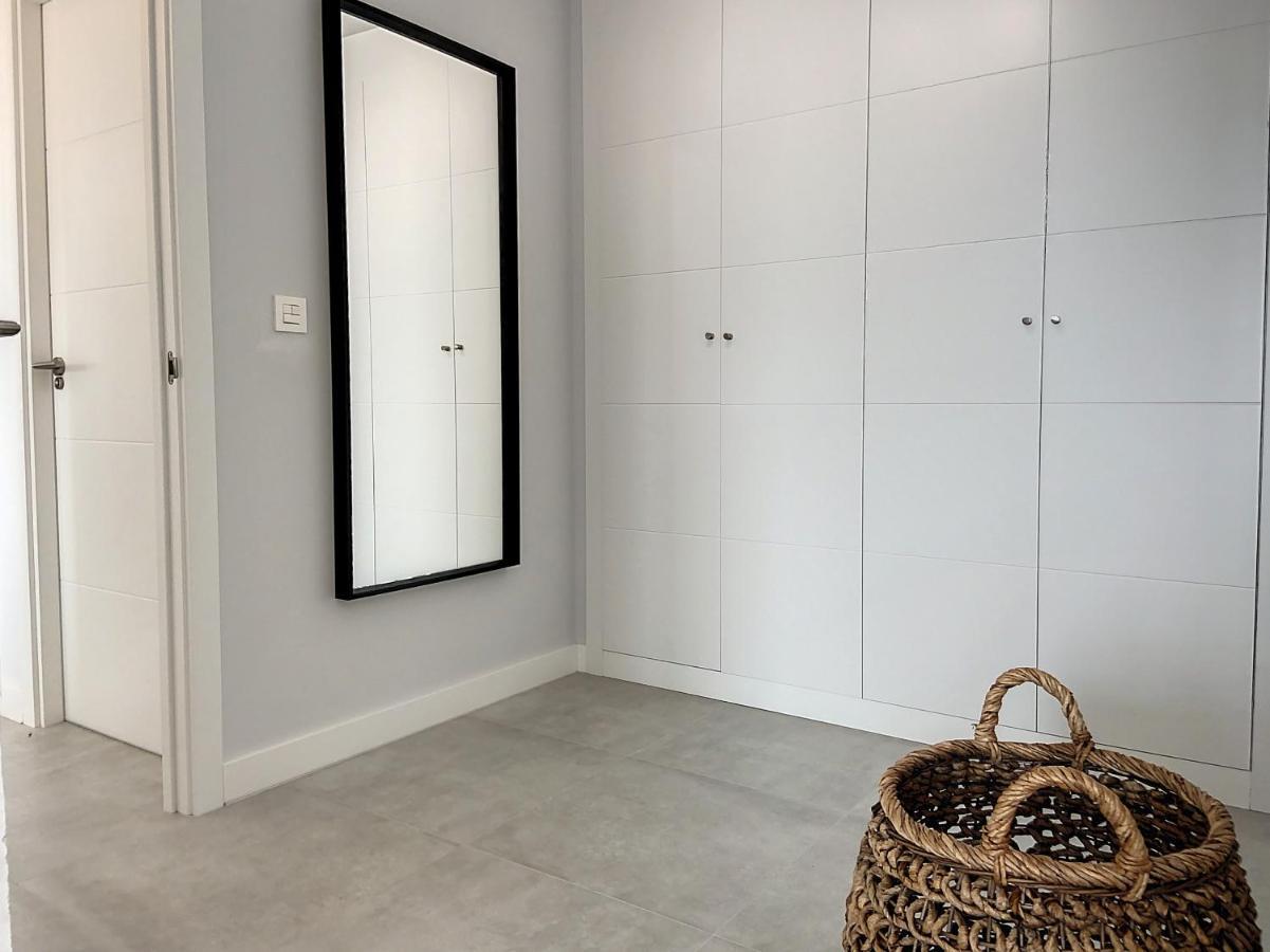 Via Celere 2330 Sea View Apartment Casares Kültér fotó